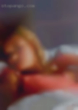 hipolitoDial900 swinger women sucking cocks for fun